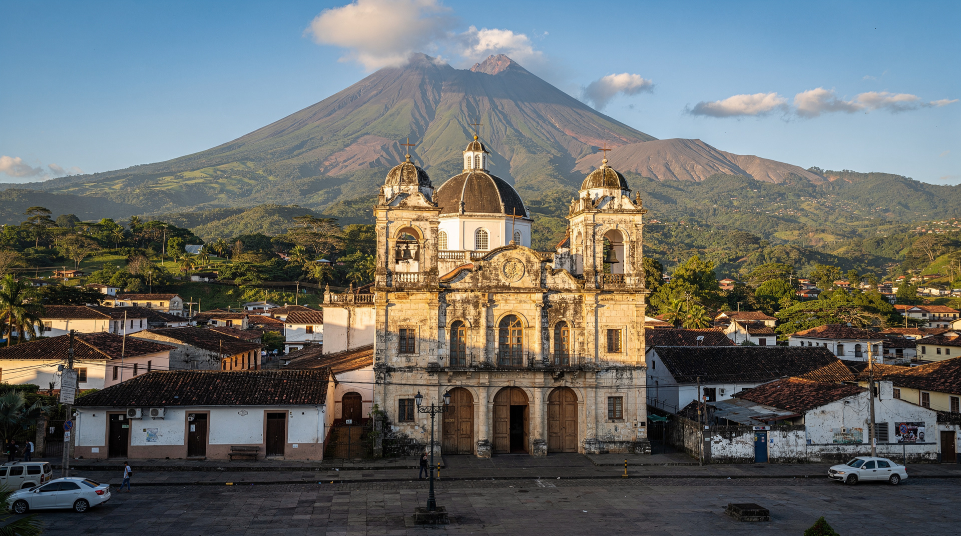 Cartago province travel guide