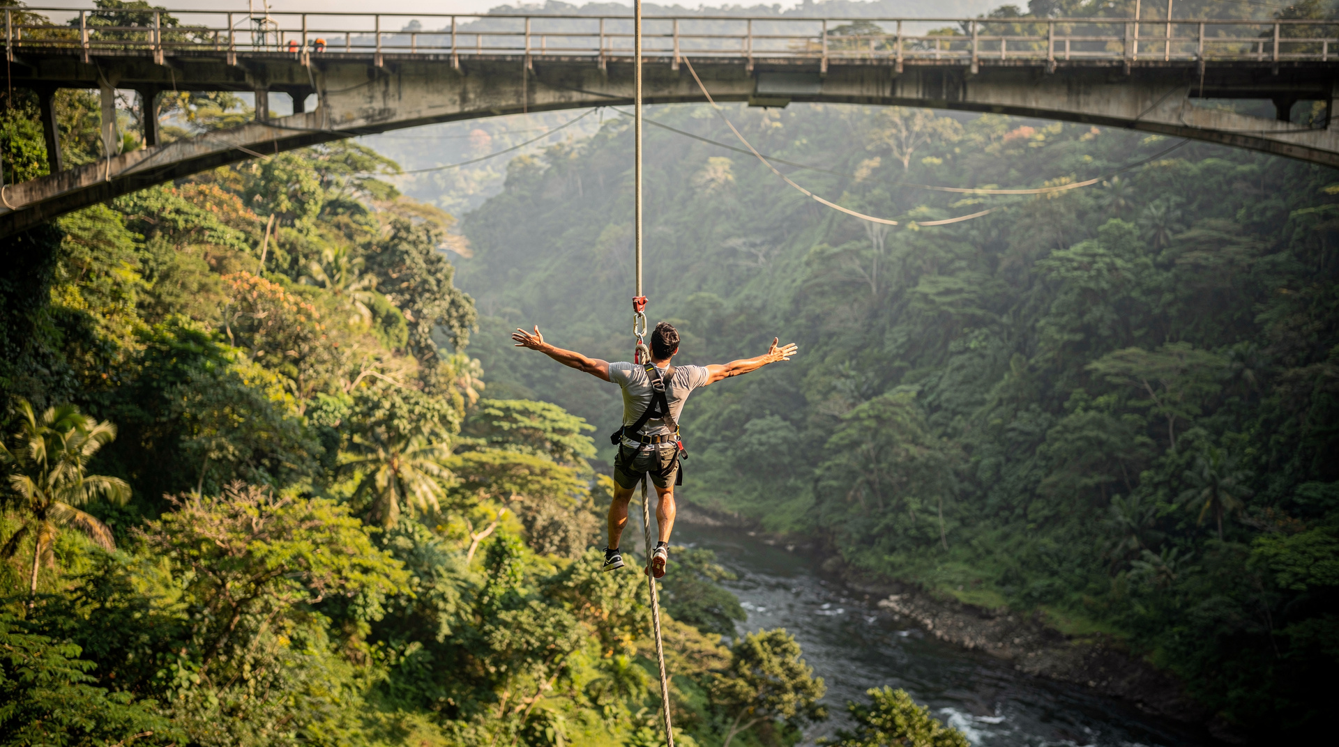 Bungee jumping in Costa Rica: the only real option explained