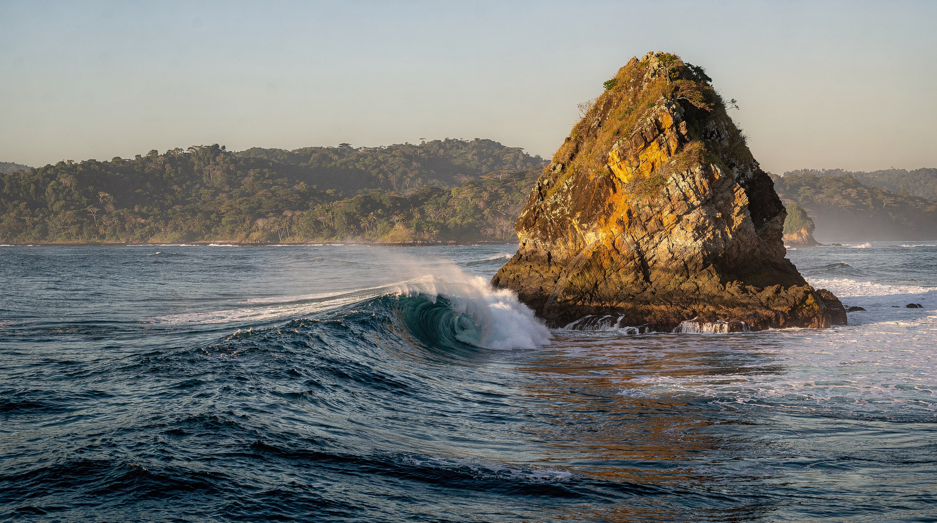 Witch's Rock and Ollie's Point: the Santa Rosa boat-access breaks
